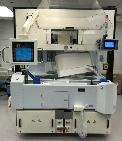 Chemical mechanical polishing equipment with polishing stations and process controls